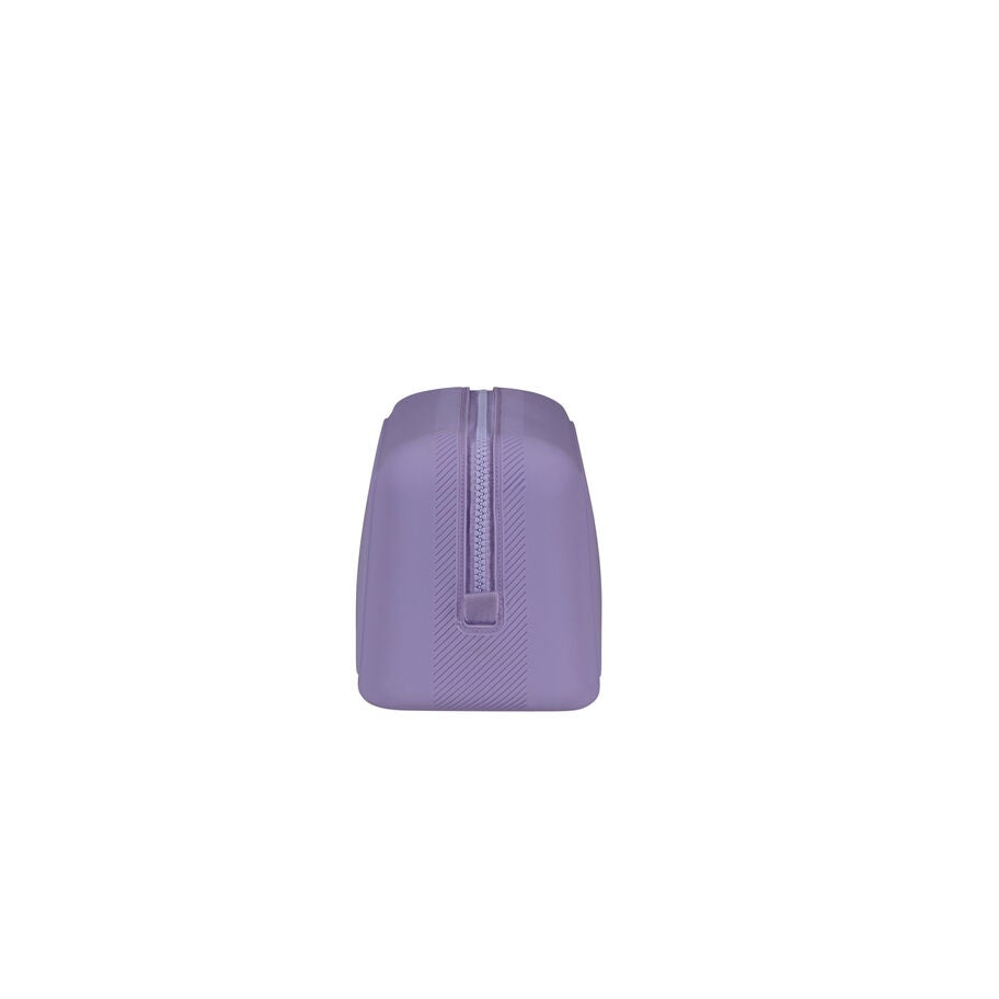 Urban Groove Toiletry Kit in the color Lavender. image number 3